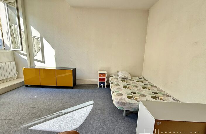 Studio meublé à louer — photo 5