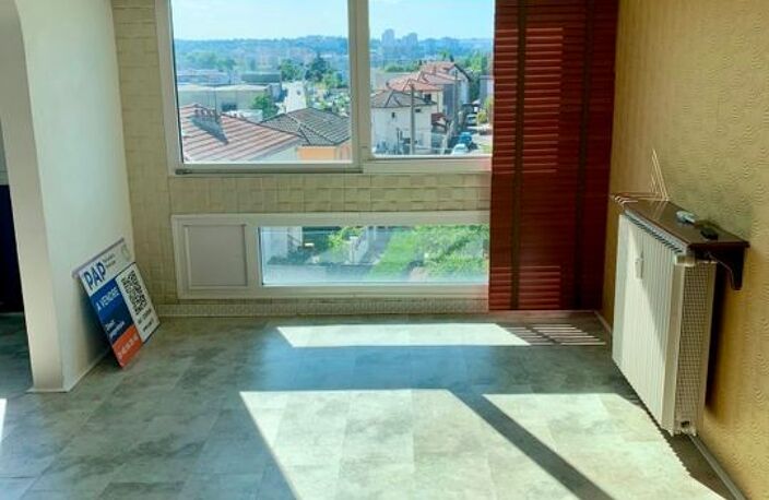 Appartement de 77m2 à louer sur Saint-Étienne — photo 3