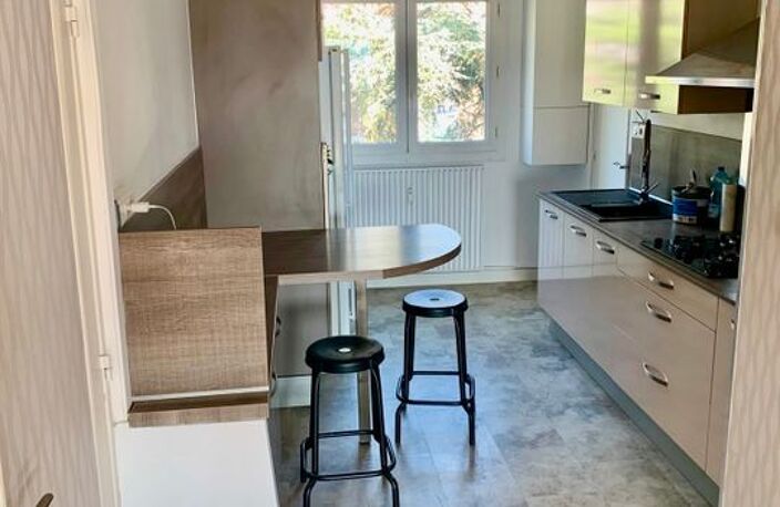 Appartement de 77m2 à louer sur Saint-Étienne — photo 4