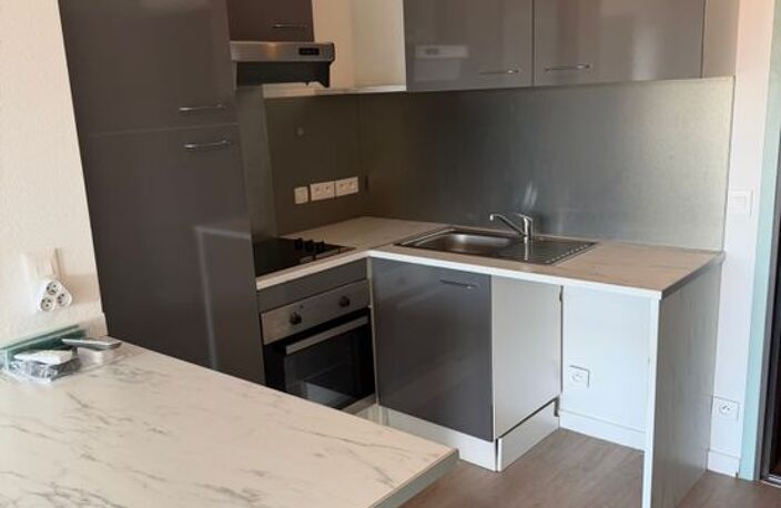 Appartement de 42m2 à louer sur Ajaccio — photo 3