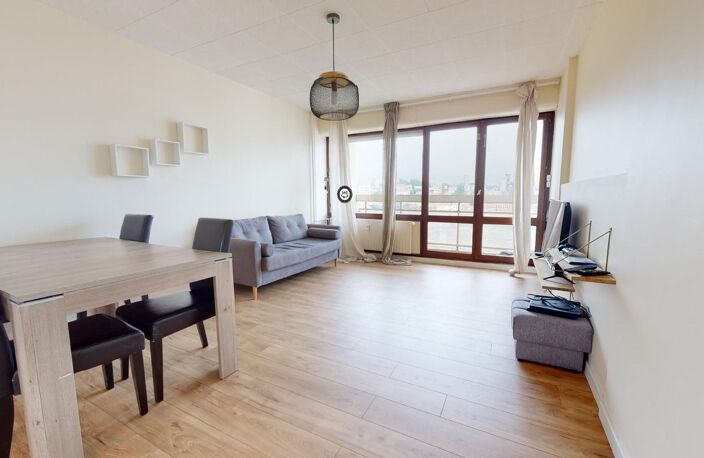 Appartement de 103m2 à louer sur Saint-Étienne — photo 2