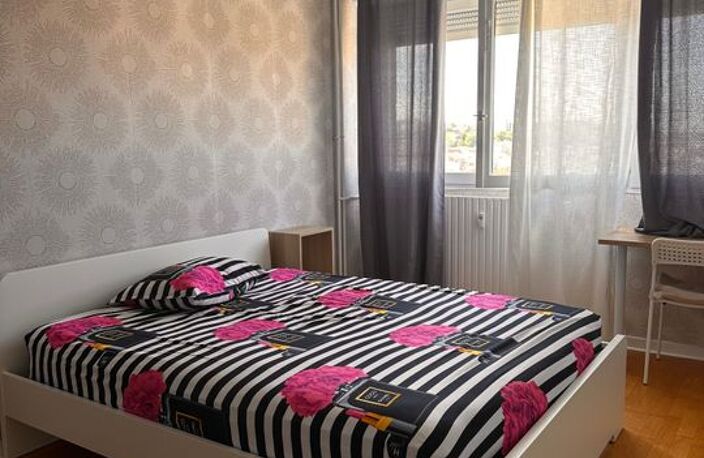 Appartement de 103m2 à louer sur Saint-Étienne — photo 4