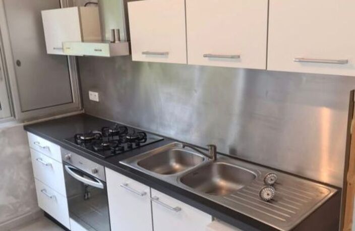 Appartement de 72m2 à louer sur Saint-Étienne — photo 2