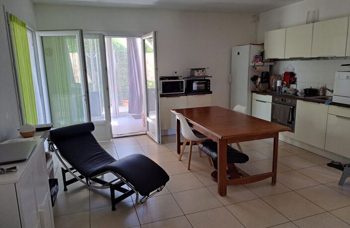 Appartement de 65m2 à louer sur Ghisonaccia — photo 2