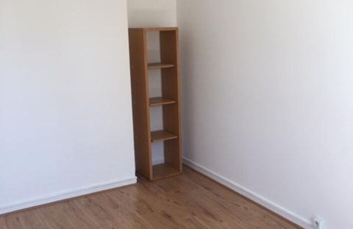 T2 — photo 3