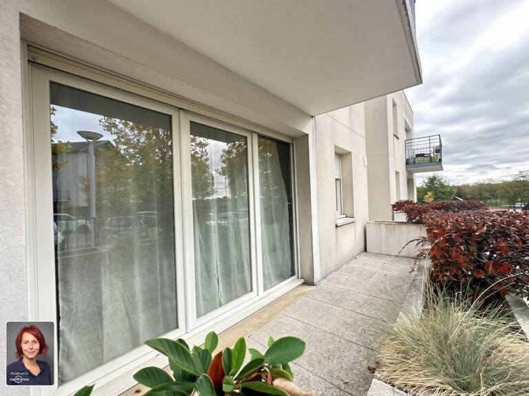 Le Coudray (28630) Investissement locatif : studio loué avec terrasse privative, parking et cave — photo 1