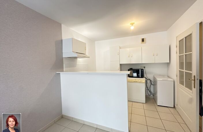 Le Coudray (28630) Investissement locatif : studio loué avec terrasse privative, parking et cave — photo 4