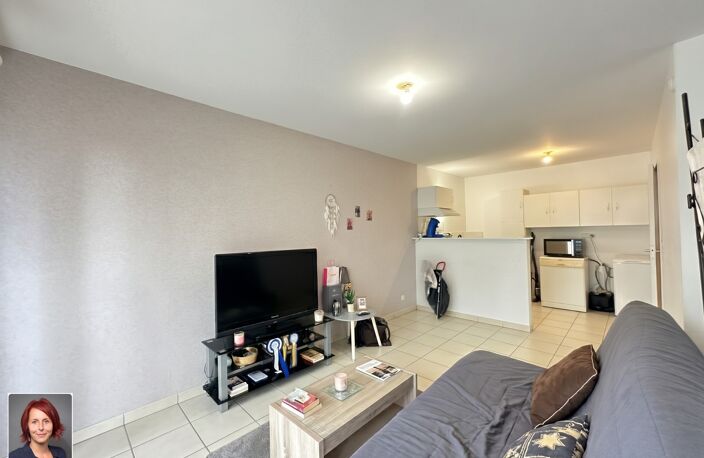 Le Coudray (28630) Investissement locatif : studio loué avec terrasse privative, parking et cave — photo 5