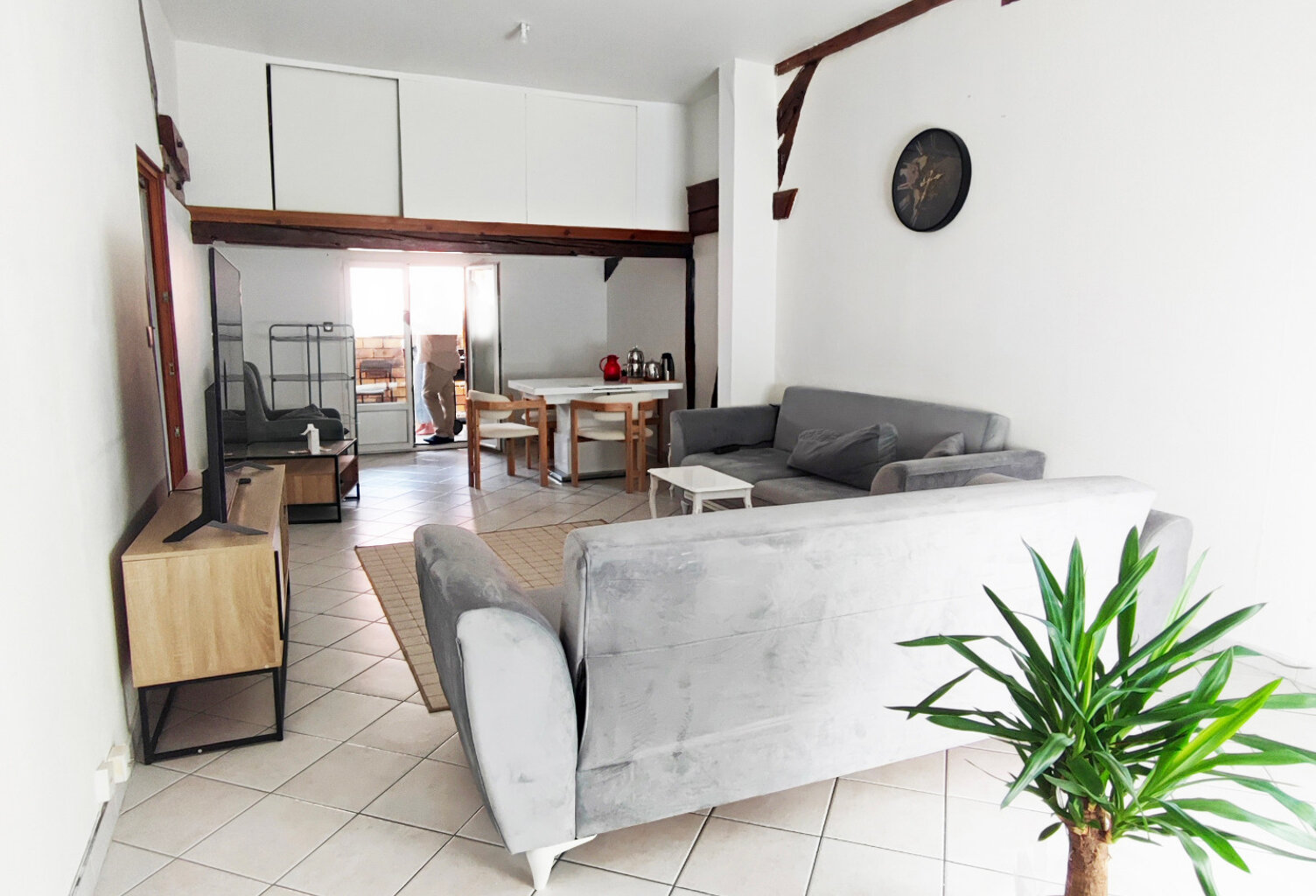 NEVERS – APPARTEMENT DE 120 M² NEUF / TERRASSE Couverte & Barbecue – IDÉAL INVESTISSEUR — photo 1