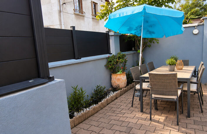 NEVERS – BEL APPARTEMENT 5 PIÈCES DE 106 M² AVEC TERRASSE – IDÉAL INVESTISSEUR OU FAMILLE — photo 4