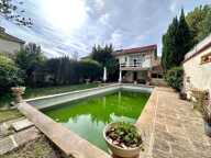 MARSEILLE 11ᵉ – LA POMME | MAISON DE CHARME DES ANNÉES 1920 – 190 M² – JARDIN, PISCINE ET GARAGE — photo 4