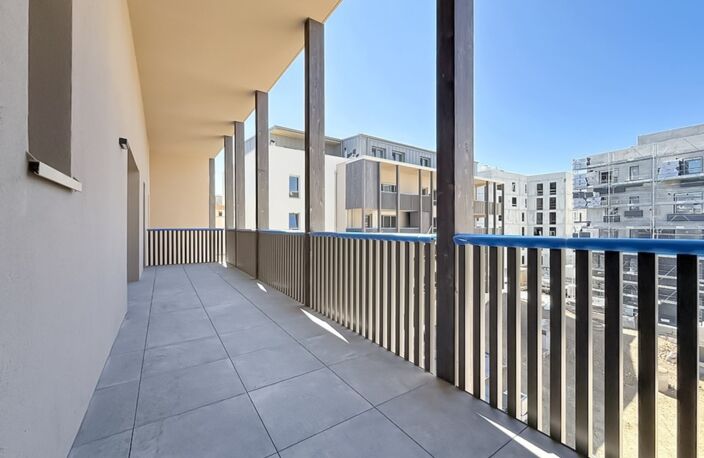Appartement T5 116 m² dernier étage, terrasse 23 m², 2 garages - ANNECY (74) — photo 4