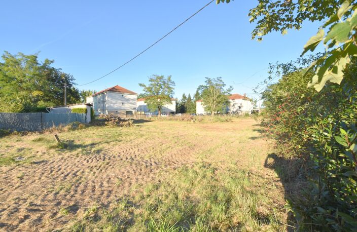 Dpt Saône et Loire (71), à vendre GUEUGNON terrain — photo 3