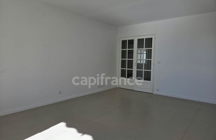 Appartement à vendre 4 pièces ROYAN (17) — photo 2