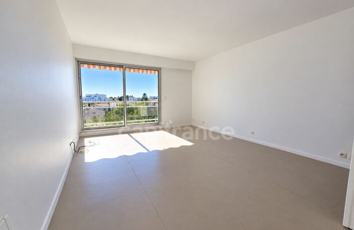 Appartement à vendre 4 pièces ROYAN (17) — photo 3