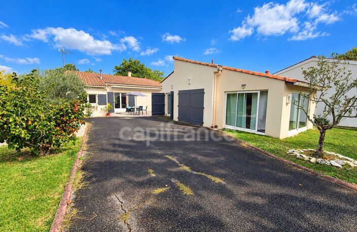 BREUILLET – Maison 4 pièces – 125 m² – Terrain 1 465 m² — photo 2