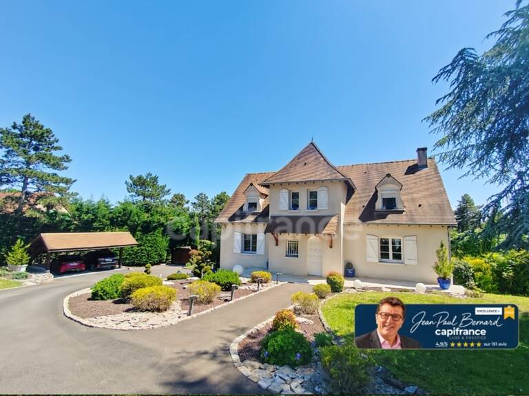 Givry (71) Maison à vendre de 250.43 m² - 6 pièces - terrain de 3 373 m² piscine ! — photo 1