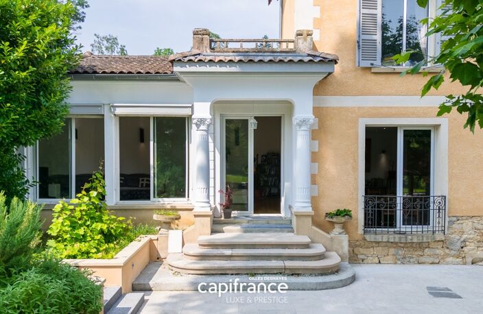 GLEIZÉ | 69400 | PROPRIÉTÉ DE CARACTÈRE – 5 CHAMBRES – PARC 2 331 m² – PISCINE — photo 2