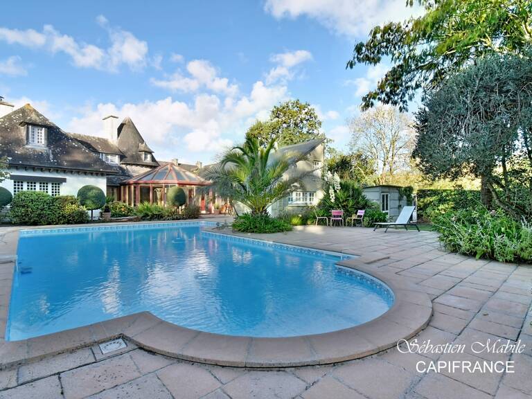 Propriété en pierre avec piscine à vendre (35) LANHELIN - MESNIL-ROC'H — photo 1