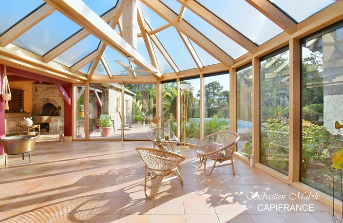 Propriété en pierre avec piscine à vendre (35) LANHELIN - MESNIL-ROC'H — photo 4