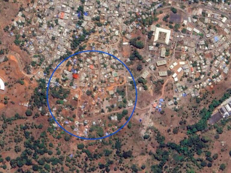 Terrain à bâtir de 400 m² à vendre DEMBENI (97660) — photo 1