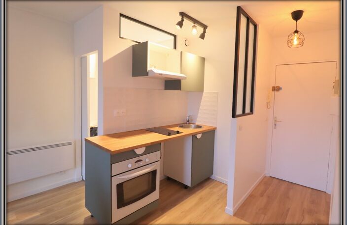 Dpt Essonne (91), à louer SAINTE GENEVIEVE DES BOIS appartement T2 de 38m² — photo 3