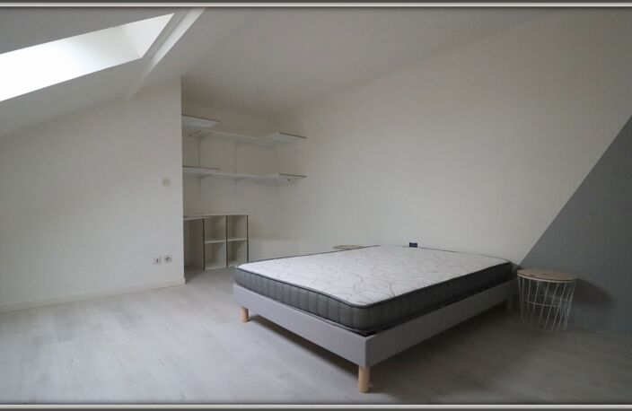 Dpt Essonne (91), à louer SAINTE GENEVIEVE DES BOIS appartement T2 de 38m² — photo 4