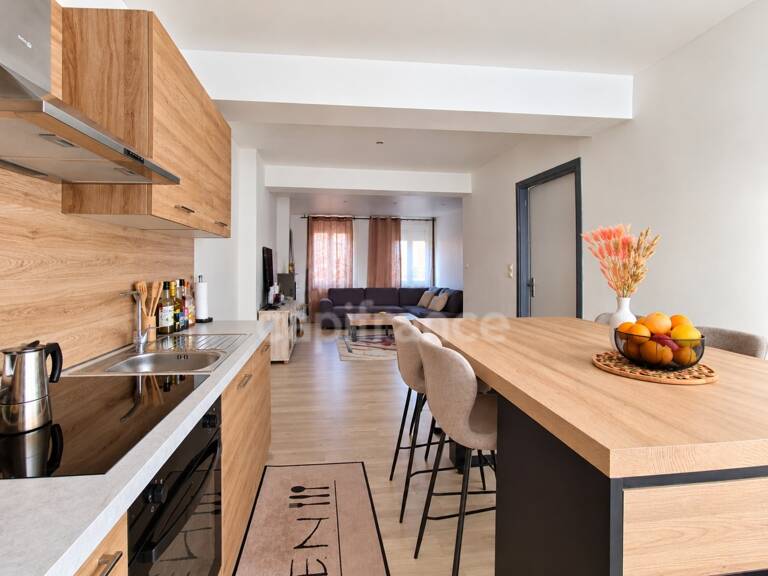 HALLUIN CENTRE – IMMEUBLE DE RAPPORT – 3 LOTS LOUÉS – RENTABILITÉ BRUTE DE 7,28 % — photo 1