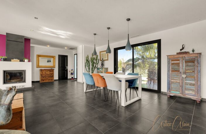 Maison contemporaine de prestige de 154 m² avec piscine et vue panoramique sur le Lauragais — photo 3