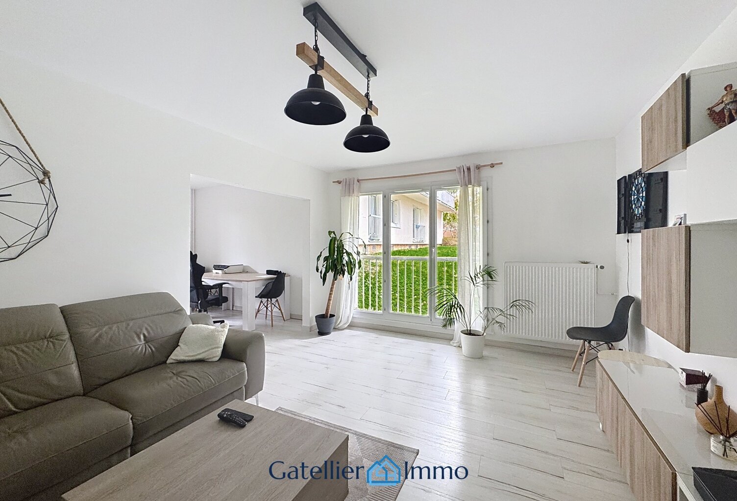 Appartement rénové de 81 m² (2/3 chambres) – Verdure, calme, parking — photo 1