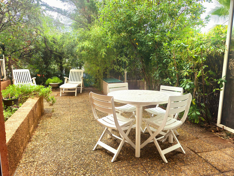 ✨ Studio cosy avec grand jardin privatif – Rare en plein centre de Saint-Aygulf ! — photo 1