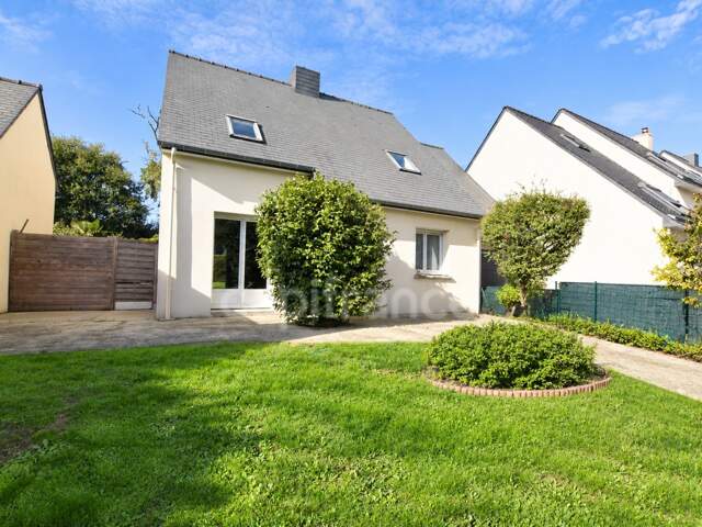 Vie de plain-pied 6 chambres sur parcelle de 495 M² — photo du bien