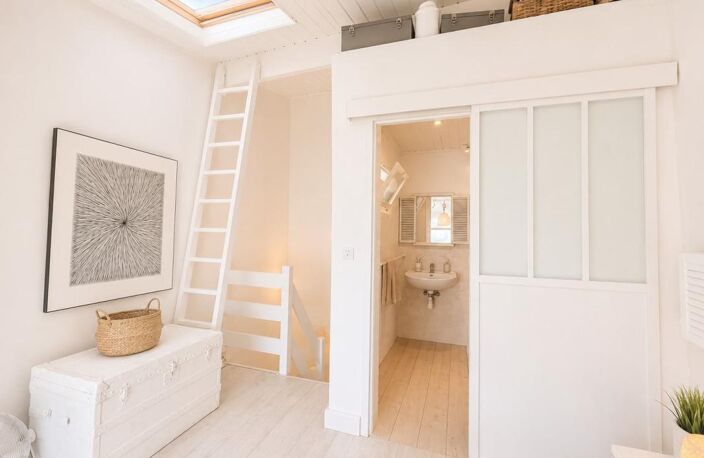 Vente charmante maison de ville à Marseillan avec terrasse — photo 4