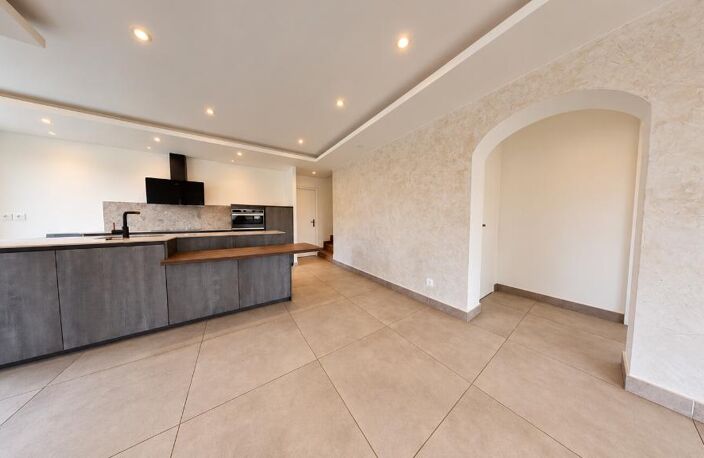 À louer – Belle maison familiale de 3 chambres à Saint-Just-Saint-Rambert (Chemin des Danses) — photo 2