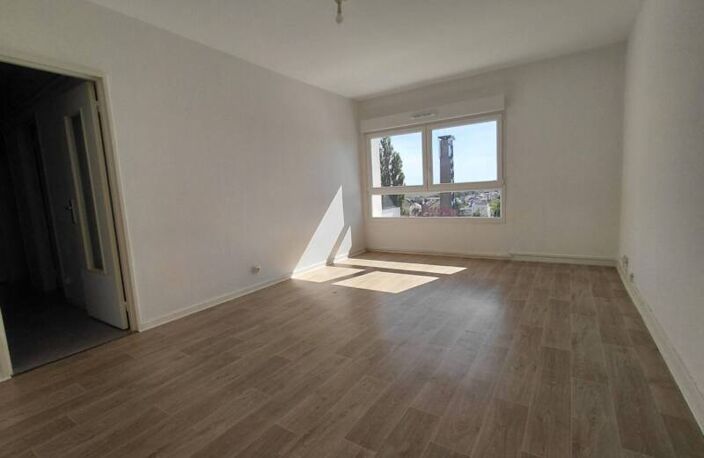 Location - Appartement T4 - 80m2 - Faulquemont — photo 2