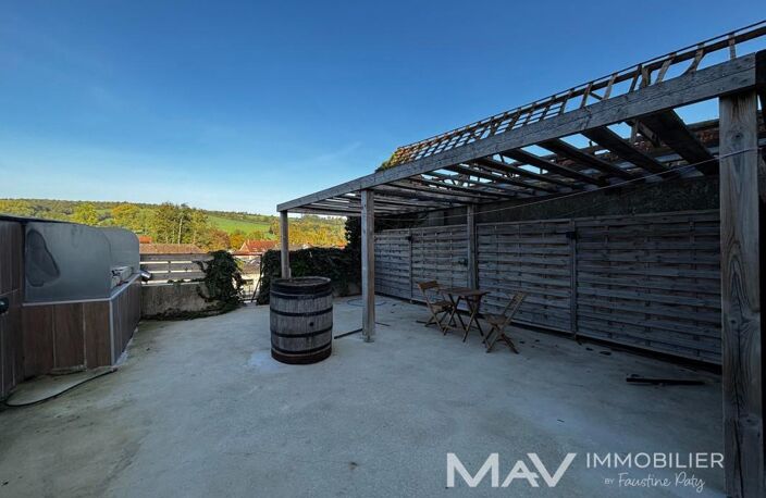 FAUQUEMBERGUES - LOCAL COMMERCIAL DE 104M² SUR GRAND PLACE — photo 5