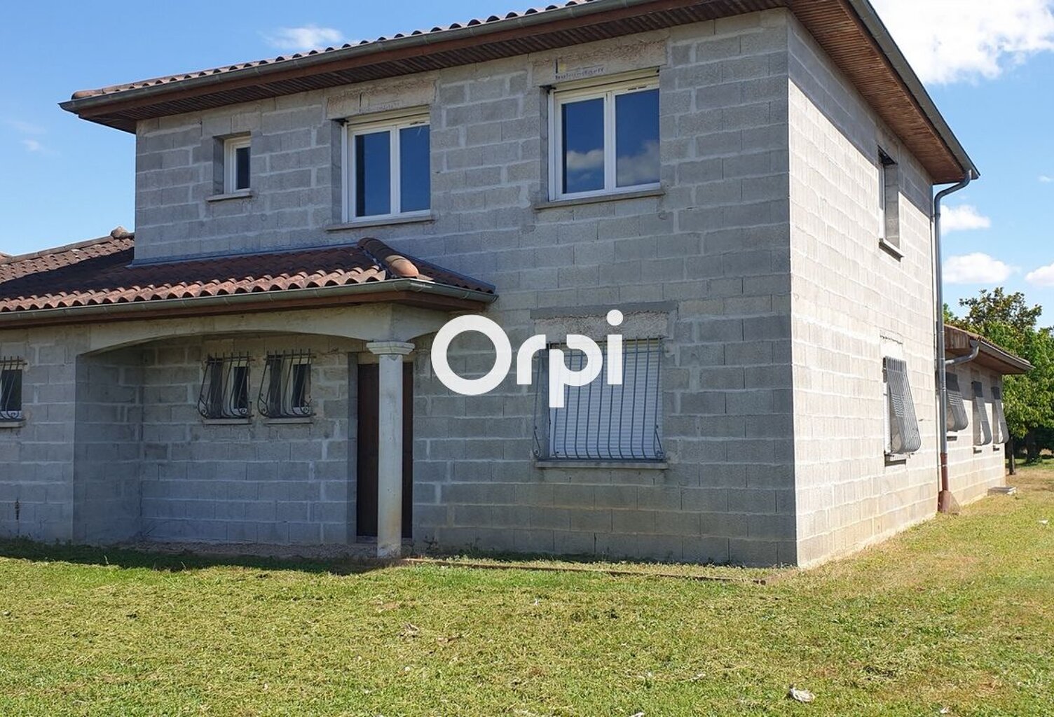 Maison À Vendre — photo 1
