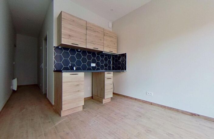 7 avenue Camille Rousset-Bron-69500-003   - T1 Non meublé - 540 €CC — photo 3