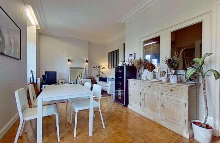25 cours d'Herbouville - Lyon - 69004 - T2 Meublé - 990 €CC — photo 5