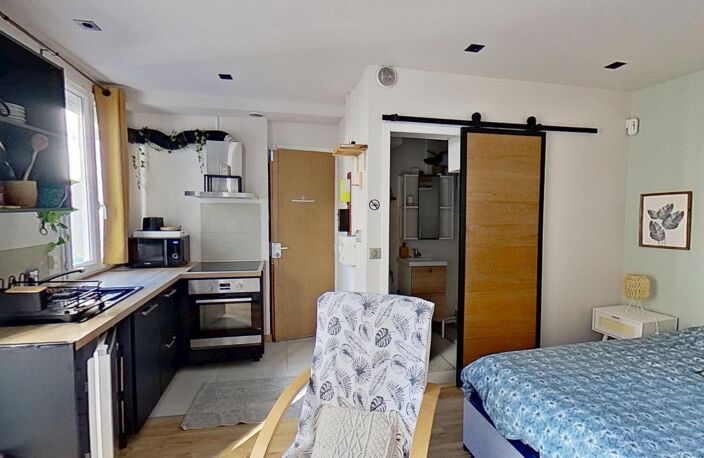 6 Rue Jean Cottin - Paris - 75018 - T1 Meublé - 980 €CC — photo 2