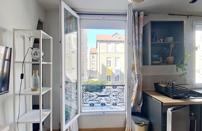 6 Rue Jean Cottin - Paris - 75018 - T1 Meublé - 980 €CC — photo 4
