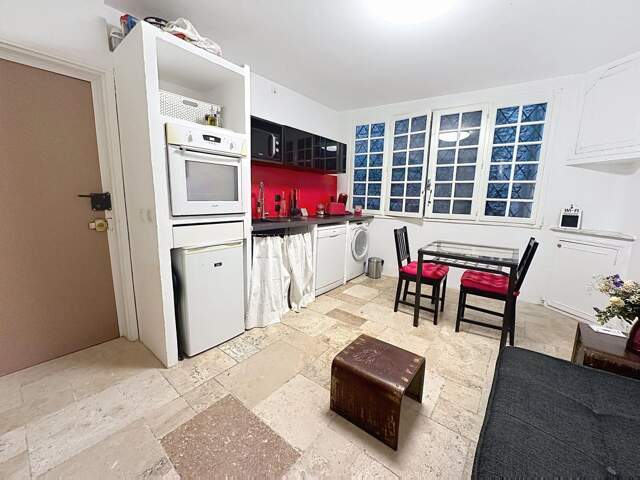 Studio À Louer - Avignon Intra-Muros — photo du bien