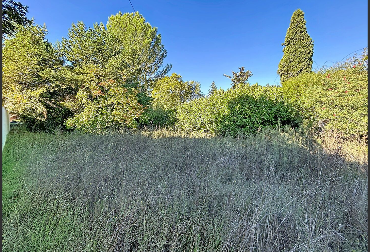 Vente terrain à construire 400 m² Gardanne (13120) — photo 1