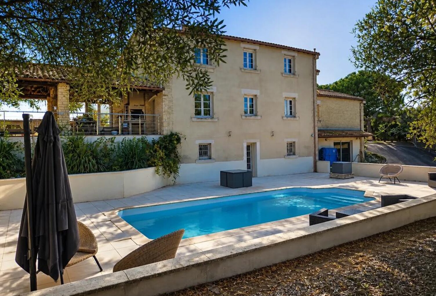 Maison de 10 pièces de 470 m² à Arçais — photo 1