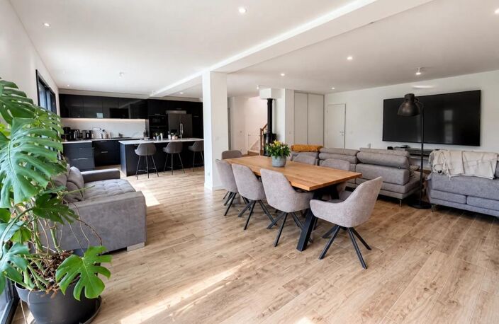 Maison de 8 pièces de 198 m² à Louye — photo 4