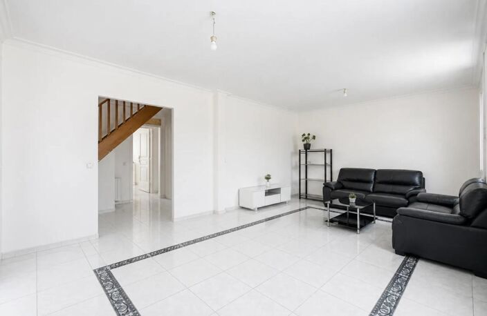 Maison de 6 pièces de 149 m² à Villepinte — photo 3