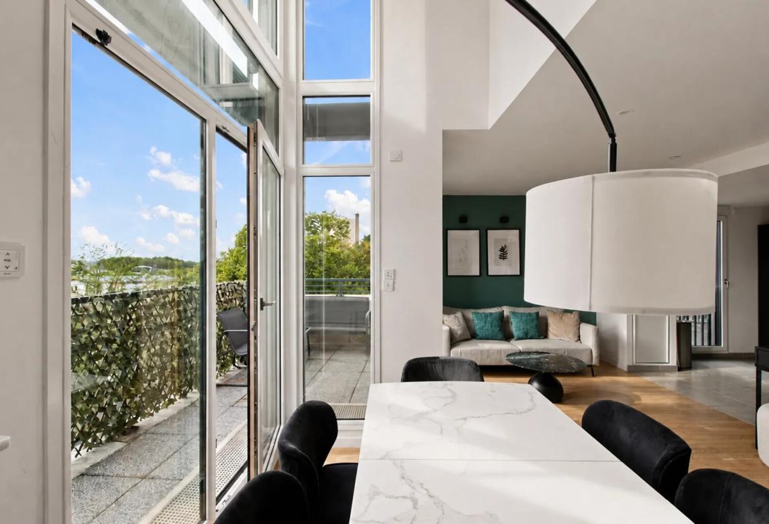 Appartement duplex de 4 pièces de 86 m² à Saint-Maurice — photo 1