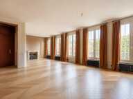 Appartement de 4 pièces de 163 m² à Troyes — photo 3