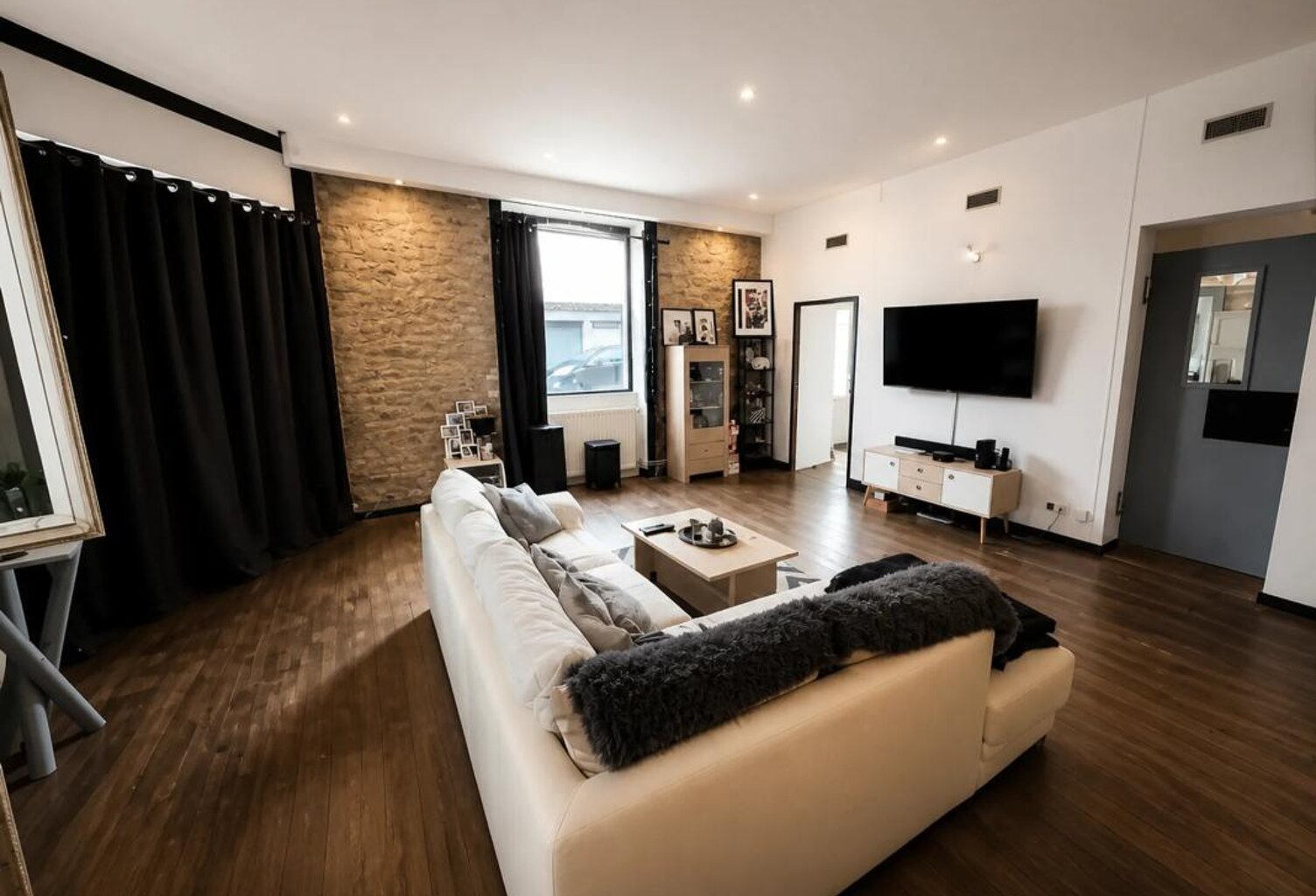 Maison de 7 pièces de 200 m² à Mesnil-Roc'h — photo 1