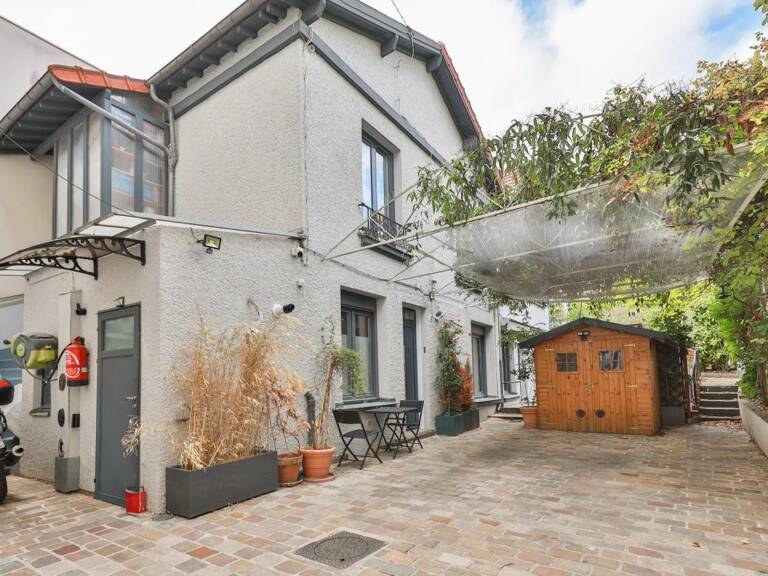 Maison de 6 pièces de 143 m² à Issy-les-Moulineaux — photo 1